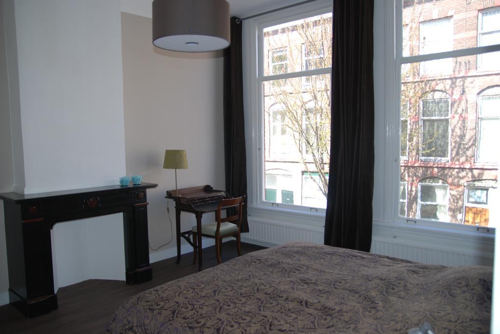 Bed & Breakfast Obrechtstraat Den Haag Bagian luar foto