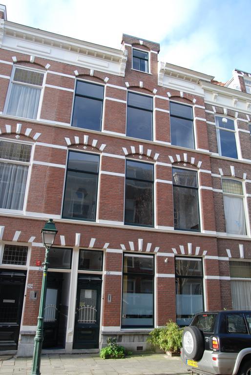 Bed & Breakfast Obrechtstraat Den Haag Bagian luar foto