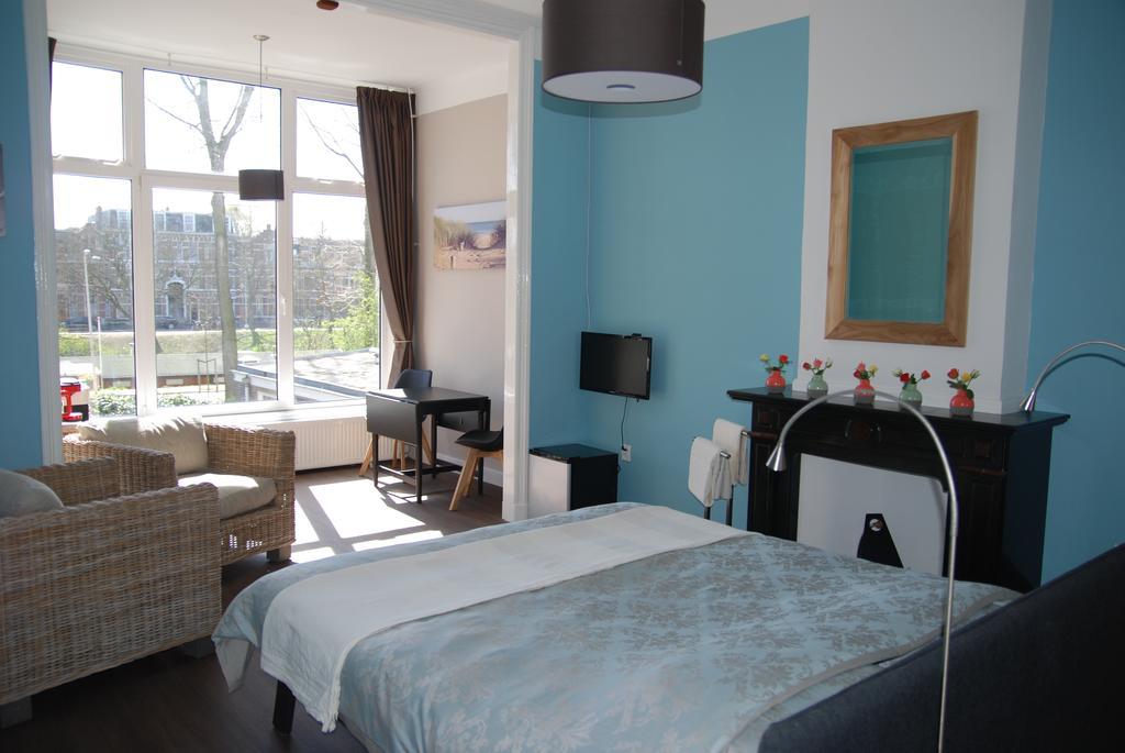 Bed & Breakfast Obrechtstraat Den Haag Bagian luar foto